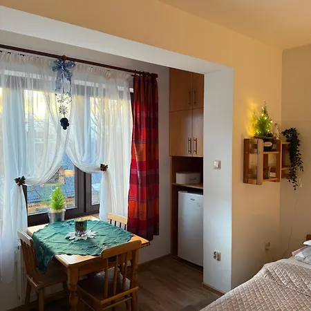 Maja Alloggio in famiglia *